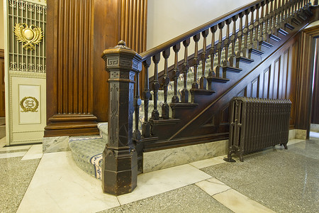 历史法庭内部的阶梯背景图片