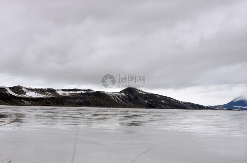 照片来自加州国家野生动物保护区CA阳光池塘溪流反射图片