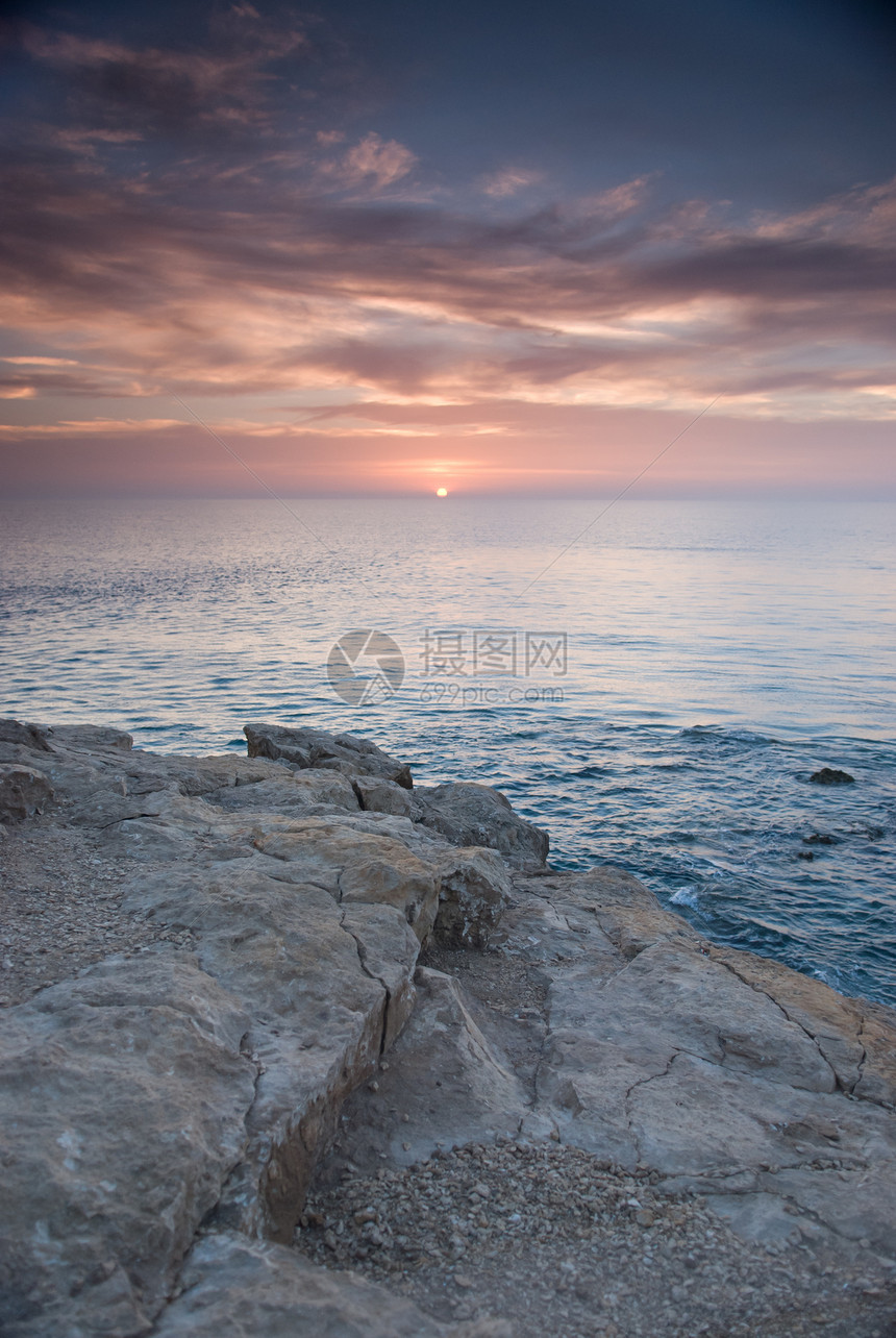 太阳在海洋上升起地平线天堂波纹低潮力量海滩太阳阳光天空图片