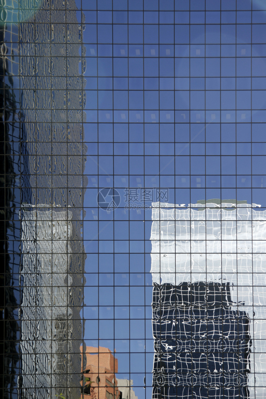 反思办公室旅行职场建筑学蓝色财富高楼建筑物生长景观图片