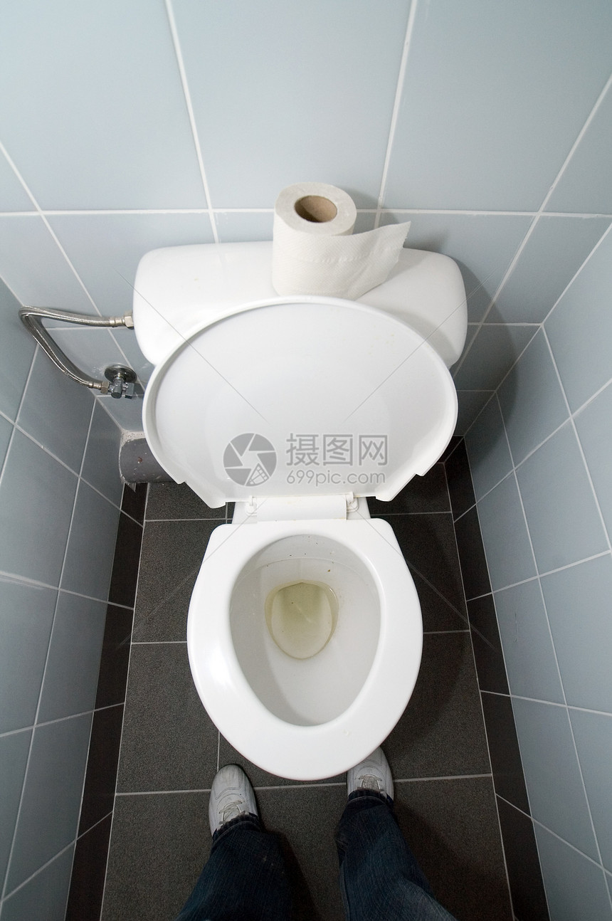 卫生间厕所瓷砖卫生男士组织民众绅士们男性白色休息小便图片