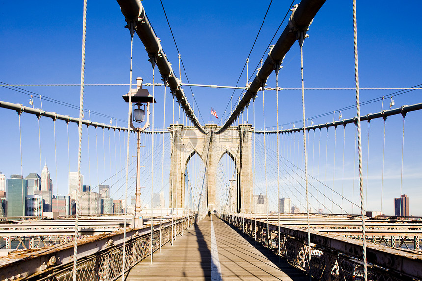 美国纽约市曼哈顿布鲁克林大桥风光市政桥梁电缆建筑物建筑学建筑外观世界旅行图片
