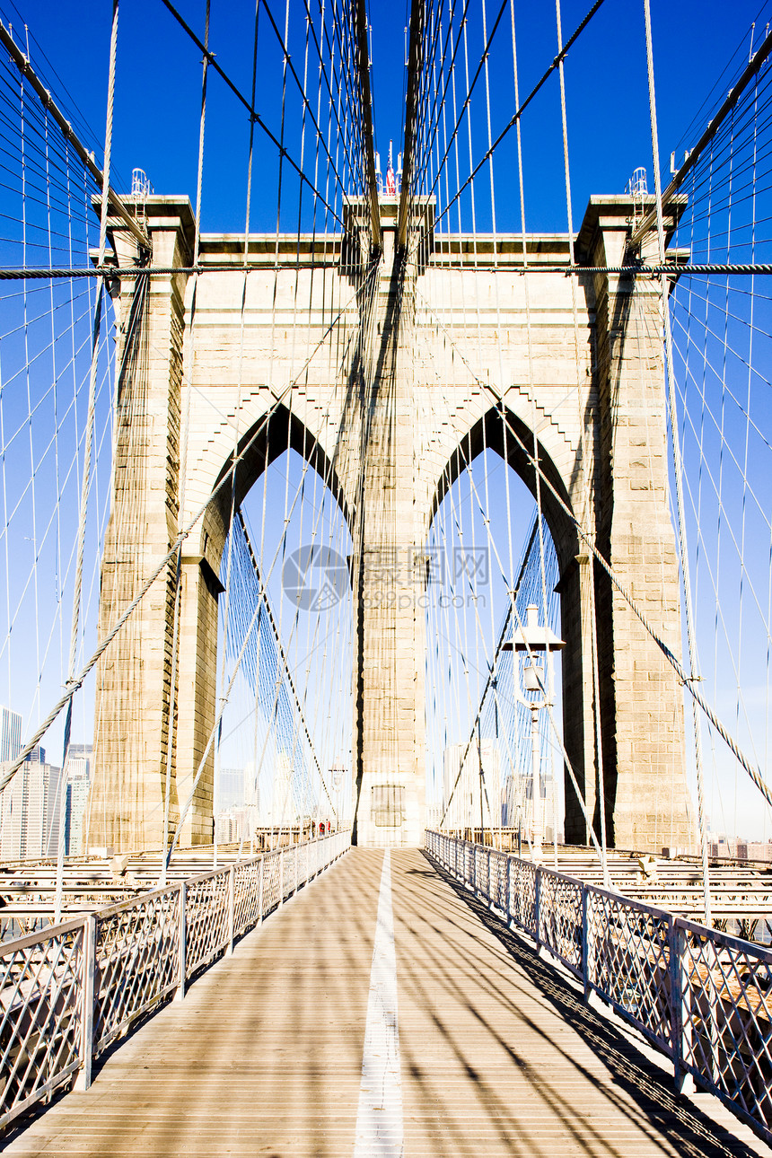 美国纽约市曼哈顿布鲁克林大桥旅行地标位置拱门建筑建筑学外观电缆建筑物城市图片