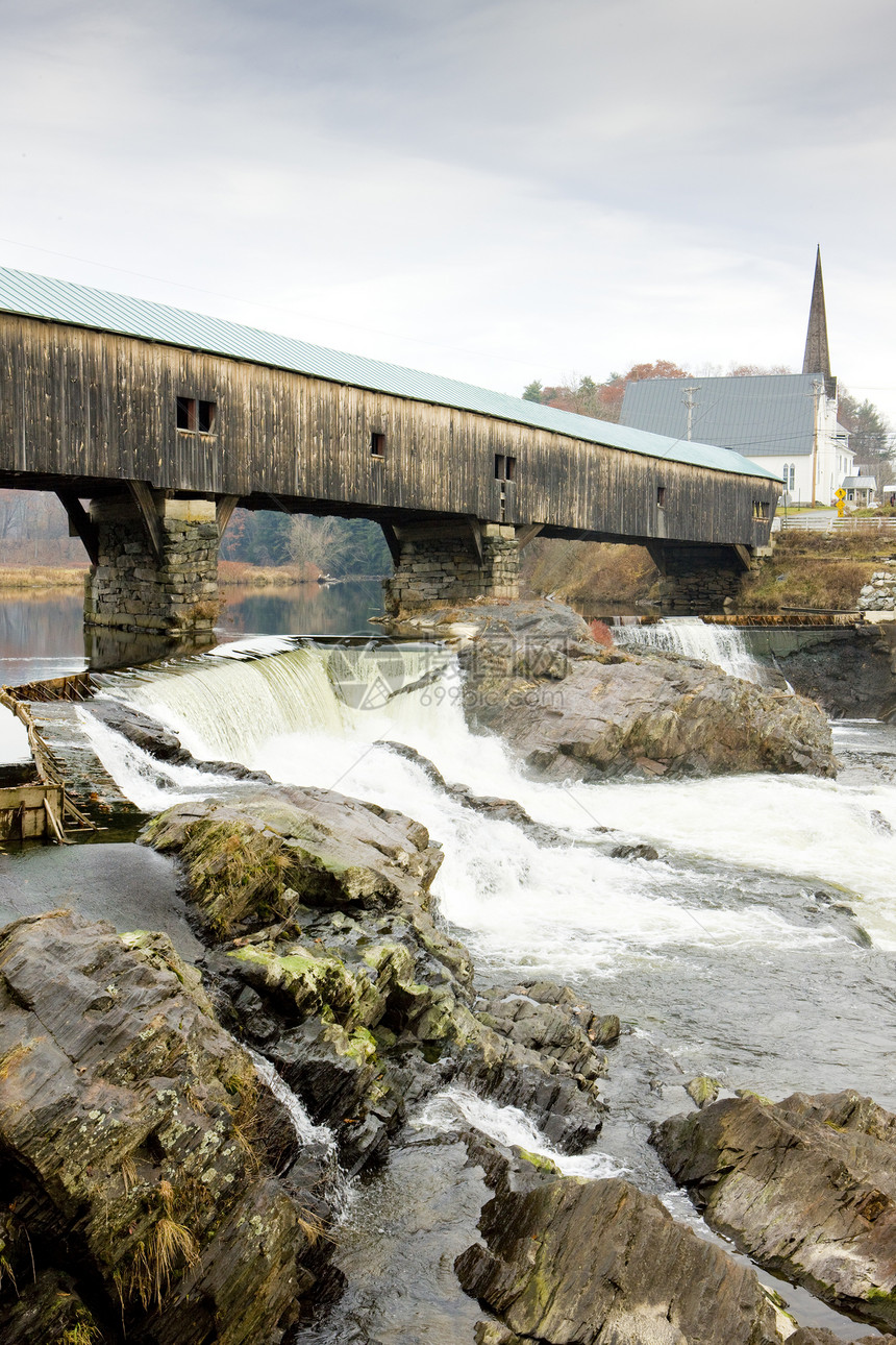 浴桥1832年 美国新罕布什尔河流氨氮建筑学廊桥村庄建筑桥梁位置旅行外观图片