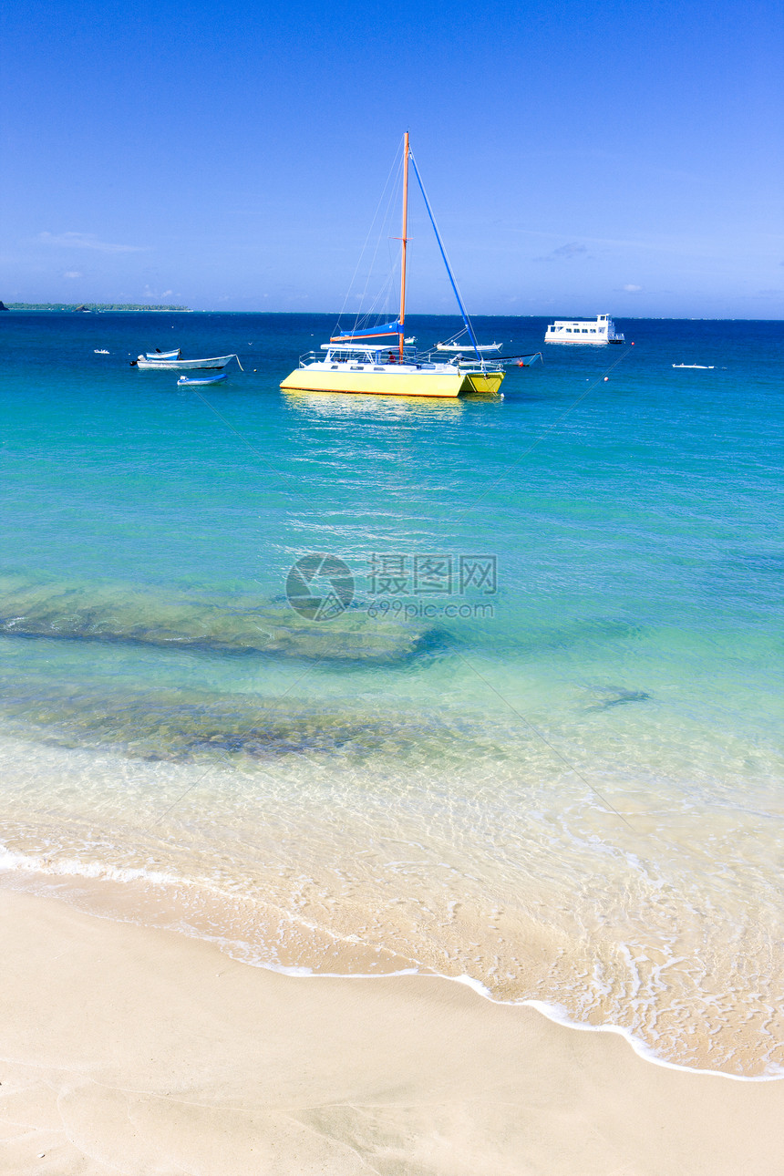 多巴哥伊尔维内湾山船只海岸海滩血管世界岛屿旅行位置热带海景图片