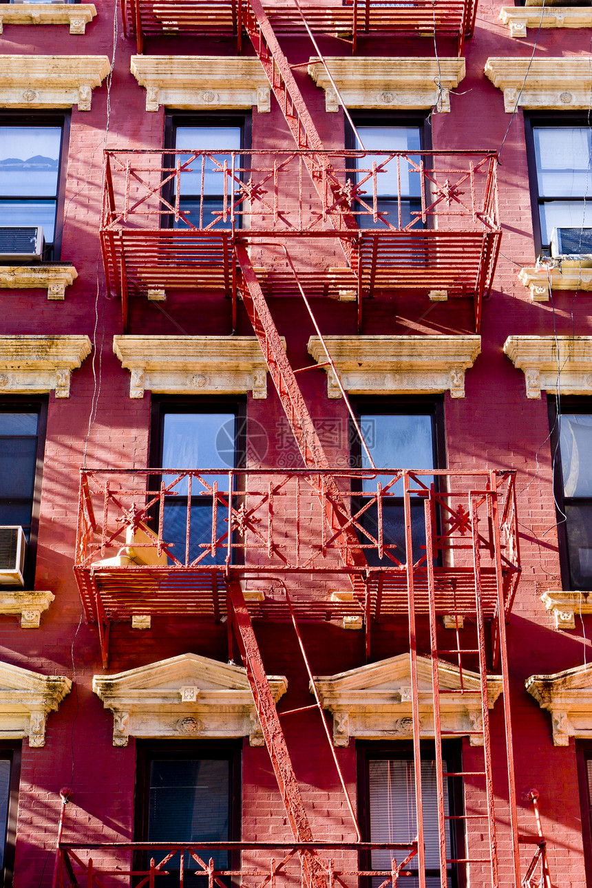 美国纽约市 中国城市世界位置建筑学逃生房子外观楼梯火灾旅行建筑图片