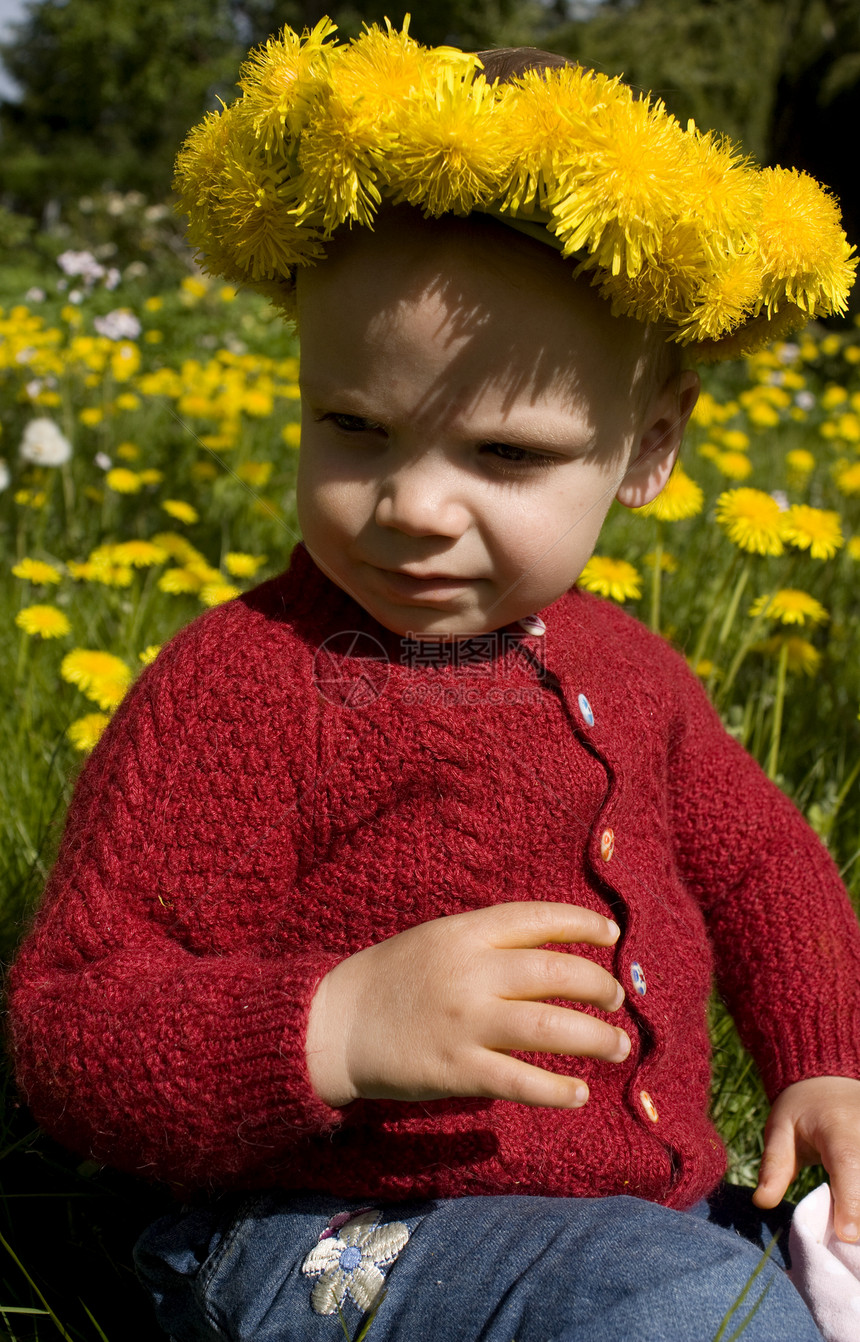鲜花儿童红色孩子场地黄色绿色婴儿花圈图片