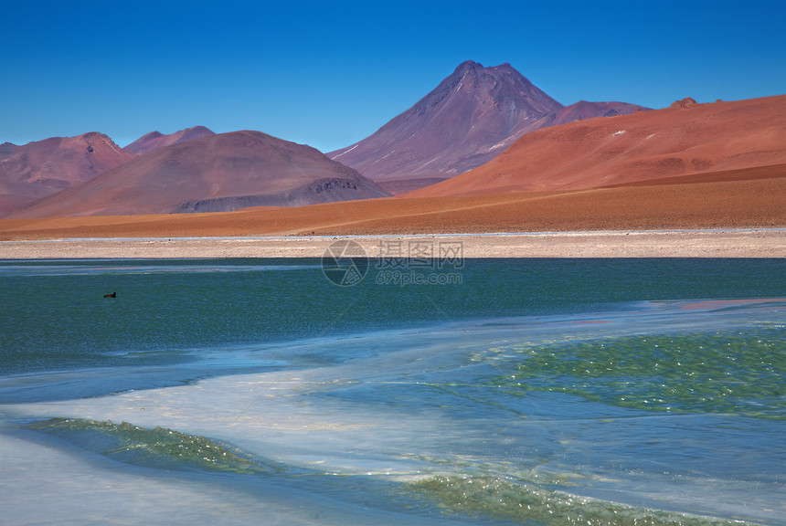 智利阿塔卡马沙漠冷冻的环礁湖克皮亚科和阿卡马拉奇火山地区寂寞火山旅行风景沙漠自由爬坡海浪图片