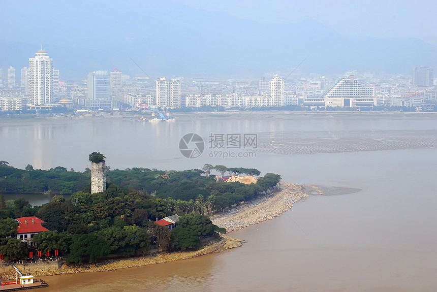 中国小城市的发展  新建筑经济商业城市垂直地面建筑物材料外貌房地产高楼图片