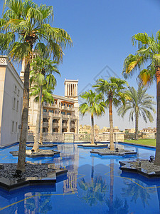 拉古纳查萨酒店马迪纳特·朱梅伊拉(迪拜)背景