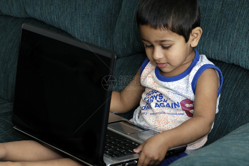 学习屏幕金属情感惊喜女孩婴儿笔记本网络孩子白色图片