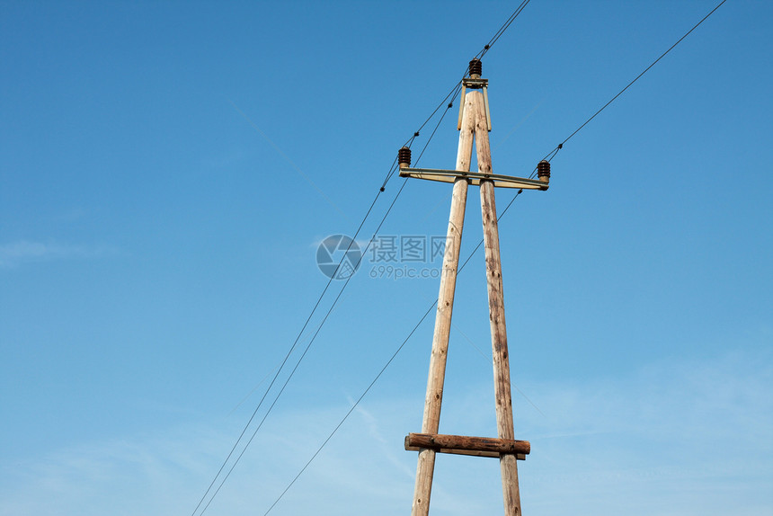 支柱柱子力量村庄基础设施电源蓝色网络金属木头电缆图片
