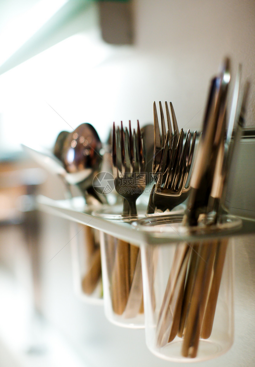 叉勺子玻璃宏观用具银器收藏餐厅餐具架子奢华图片