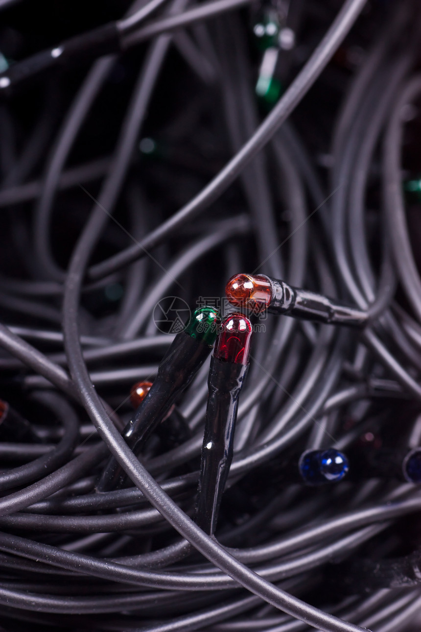 圣诞节缠在一起插头学习力量黑色器具电缆团体绿色出口网络图片