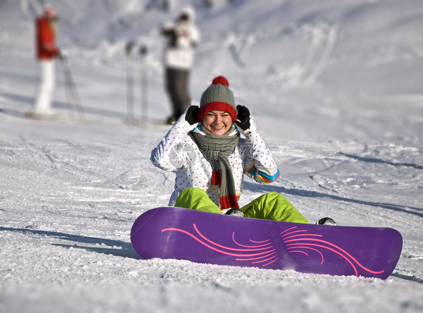 美丽的女性滑雪员图片