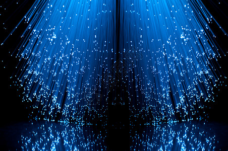 纤维光学级联反思技术辉光火花网络全球金属电缆蓝色科学背景