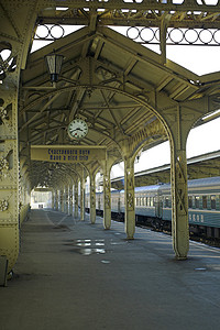 维捷布斯克铁路火车站平台人行道火车车站运输汽车旅游教练员金属铁轨旅行背景