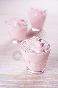 桌布静物食物奶油红色粉色桌子背景图片