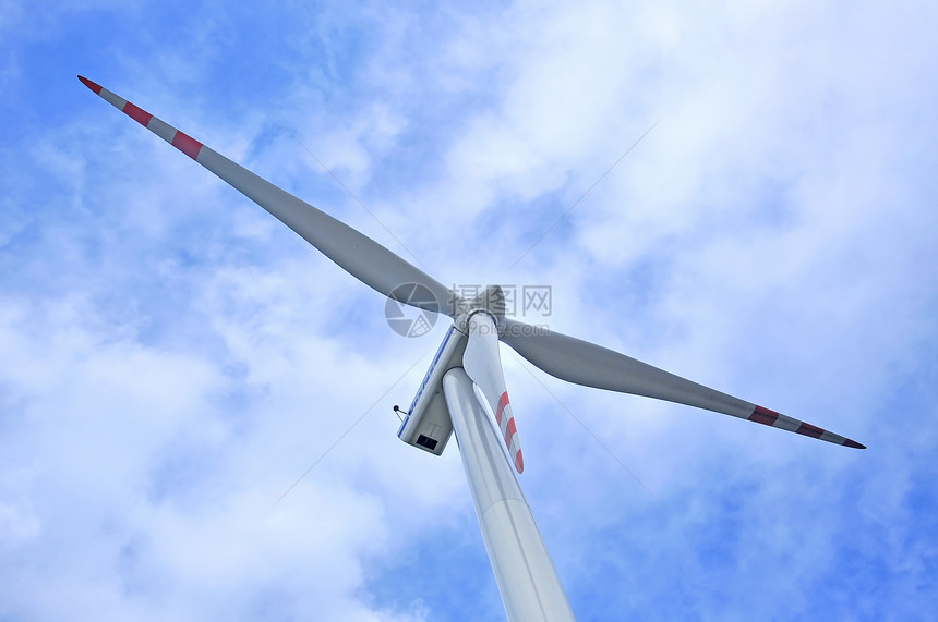 风力涡轮机全球技术力量风车金属旋转生产车站活力环境图片