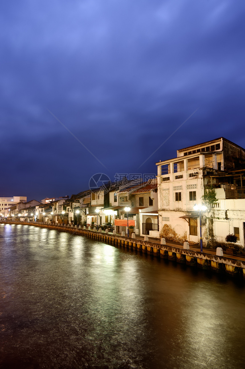 市之夜天堂公寓风景场景旅行住宅天空蓝色景观地标图片