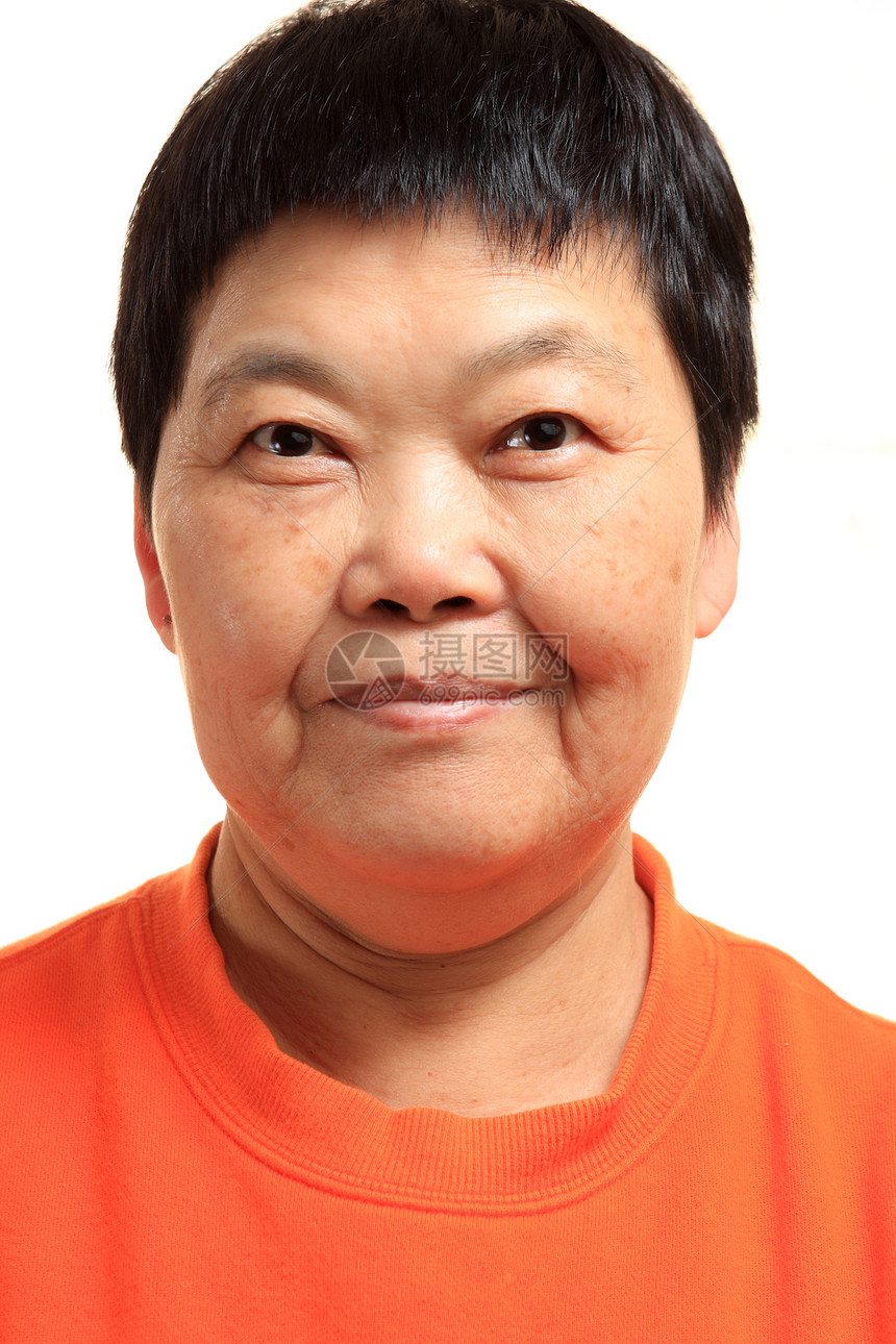 六十年代快乐的亚洲高龄女性肖像幸福老化退休喜悦女士长老卫生微笑成人福利图片