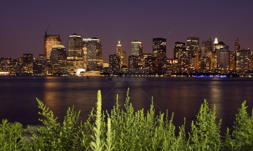 夜间达曼哈顿地标城市中心摩天大楼世界建筑地面日落历史性古董图片