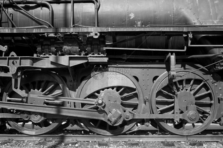 旧蒸汽机车金属火车工业历史机器关节铁路机械轮子水平图片