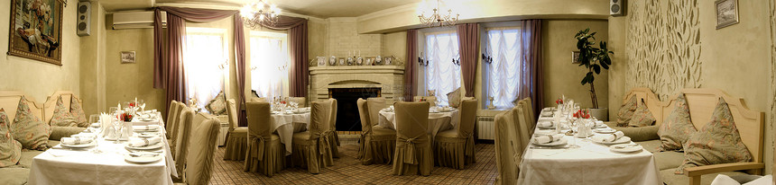 餐厅大厅宴会椅子家具全景盘子服务建筑窗户风格装饰图片