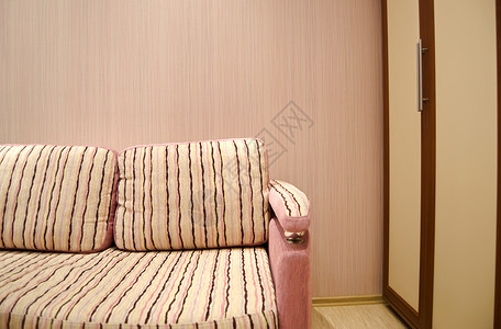 室内衣柜沙发粉色房间房子硬木条纹长椅木头背景图片