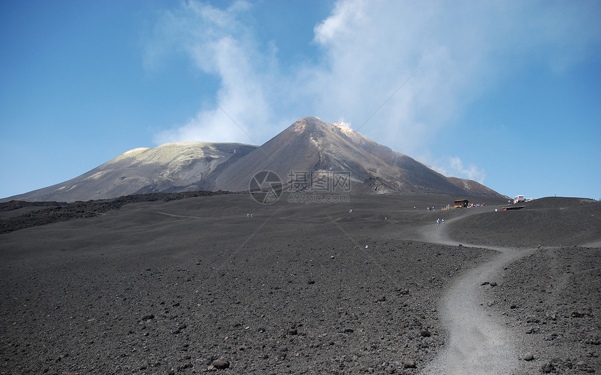 伏尔卡诺埃塔纳蓝色火山天空烟雾灰尘图片