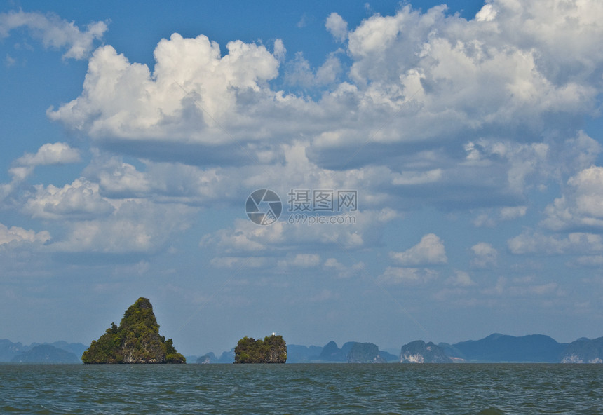 张恩加湾旅游戏剧性悬崖顶峰小岛爬坡假期群岛尾巴热带图片