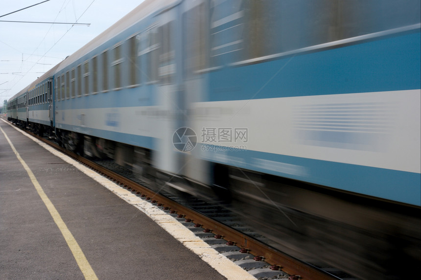列火车跑步速度曲线民众乘客铁路运动旅行日程后勤图片
