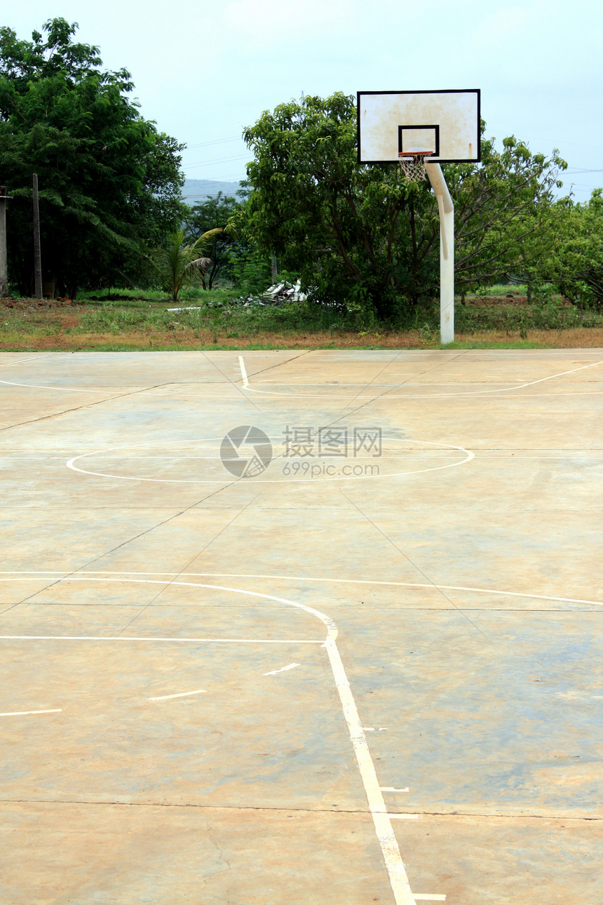 空篮球法庭图片