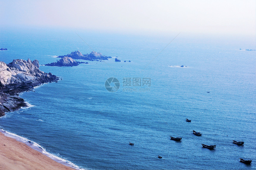 海岸海滨的风景天空海景海滩旅行旅游海港热带支撑游艇港口图片