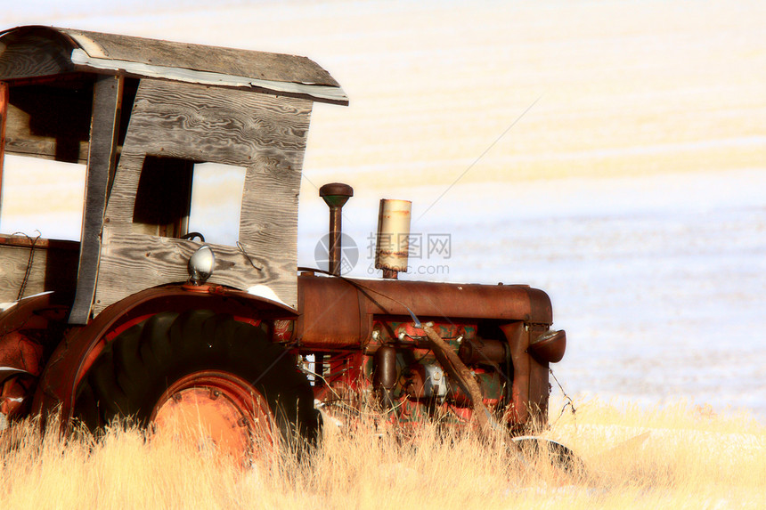 古董特拉克萨斯喀彻温车辆机器运输乡村工作国家拖拉机轮胎图片