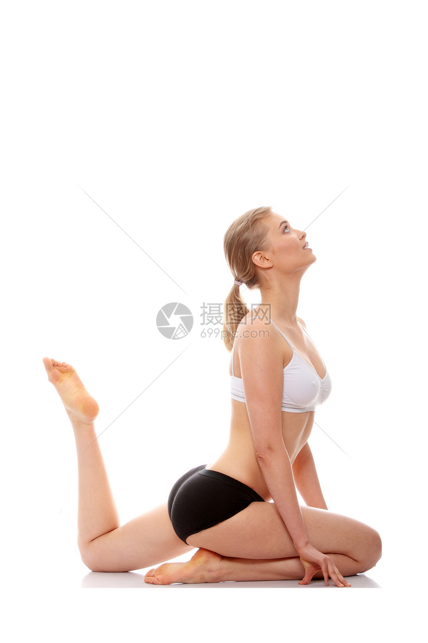 瑜伽运动训练女士数字女性专注卫生体操娱乐活力图片