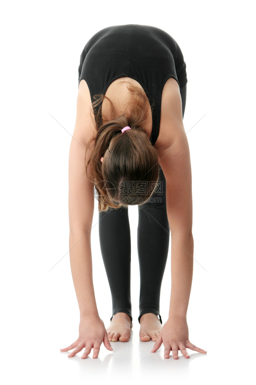 美丽的年轻女子锻炼运动数字温泉训练健身房女士乐趣享受身体保健平衡图片