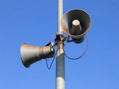 发言者呼唤音响巨音车站力量扬声器讲话喇叭发射系统背景图片