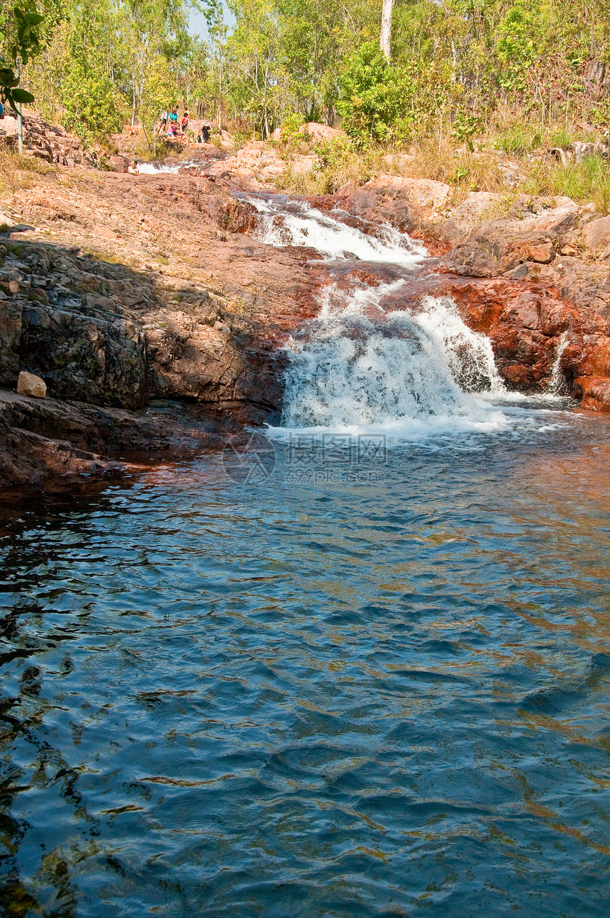水瀑热带岩石溪流水景风景石头国家荒野森林激流图片