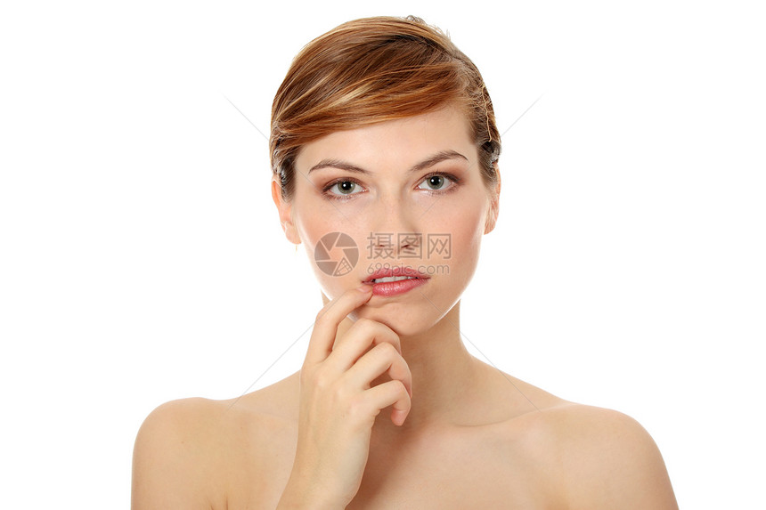 年轻美丽的金发美女眼睛护理身体皮肤女性肩膀冒充牙齿温泉保健图片