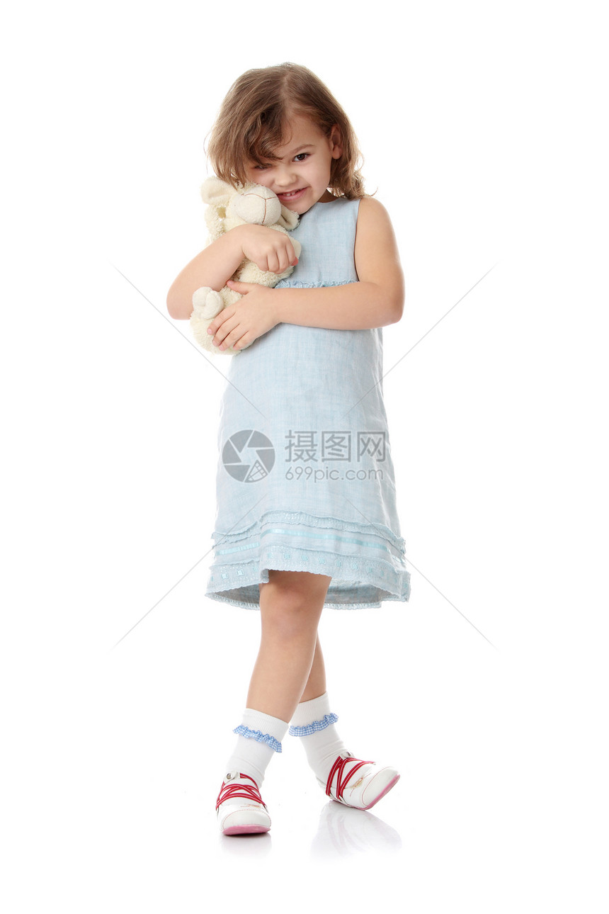 一个5岁女孩的肖像头发女儿眼睛生活婴儿乐趣快乐家庭微笑孩子图片