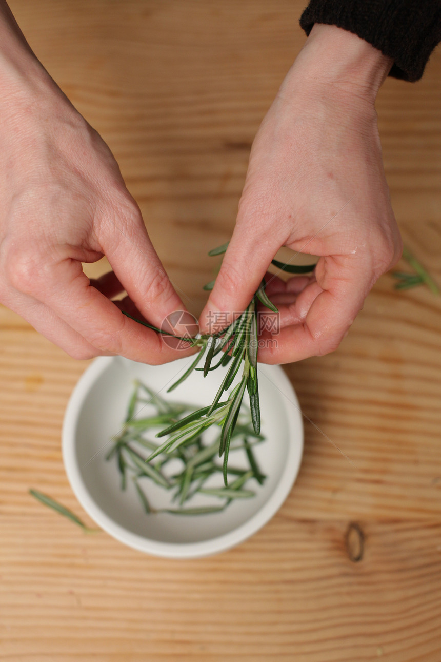 布克特加尼花束树叶采摘芳香细绳烹饪植物食物小枝香料图片