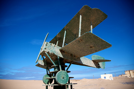 艾修伯里圣出外纪念碑翅膀建造玩具邮政飞行记忆雕塑飞机天空旅游背景