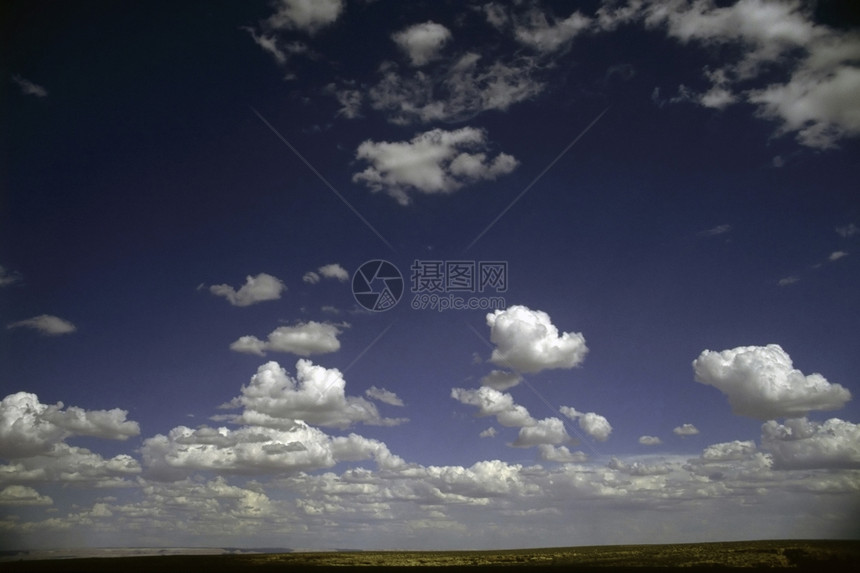 云层的风景天空空气蓝色白色图片