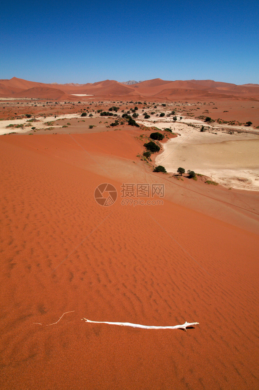 索苏武夫莱沙丘荒野生态天空干旱旅行风景蓝色纳米布橙子太阳图片