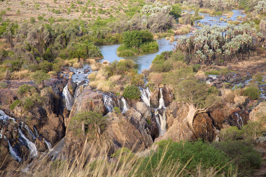 埃普帕瀑布风景库涅绿色环境漂流岩石力量地标荒野图片