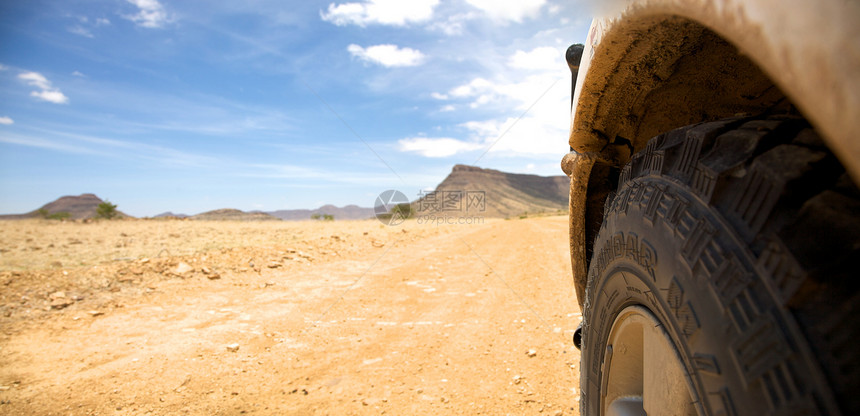 纳米比亚路外公路越野风景公路极限赛车泥路地形沙漠运动冒险图片