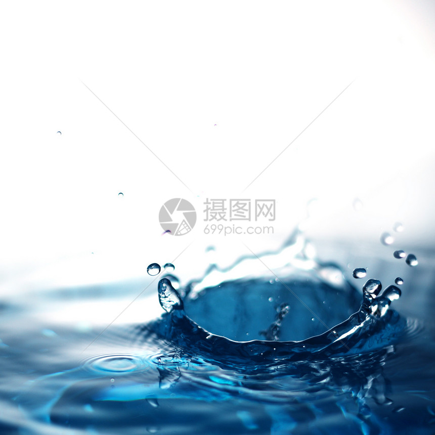 带泡沫的淡水墙纸液体药品浴缸口渴水滴速度摄影波纹蓝色图片