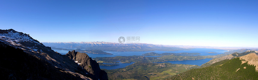 阿根廷圣卡洛斯德巴里洛切附近国家蓝色积水旅行公园岩石自由山脉全景天空图片