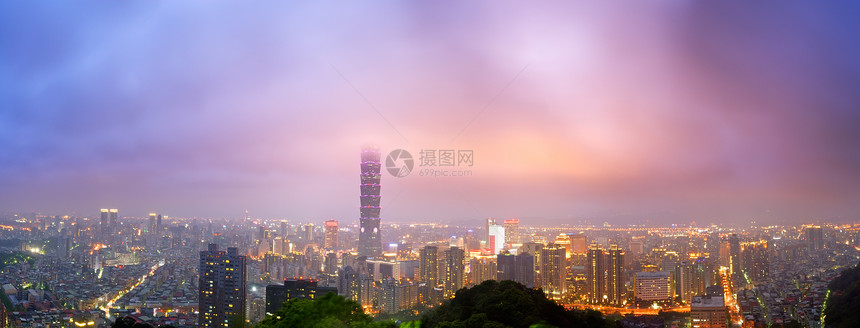 台北市风景天际紫色办公室商业市中心景观建筑天堂摩天大楼戏剧性图片